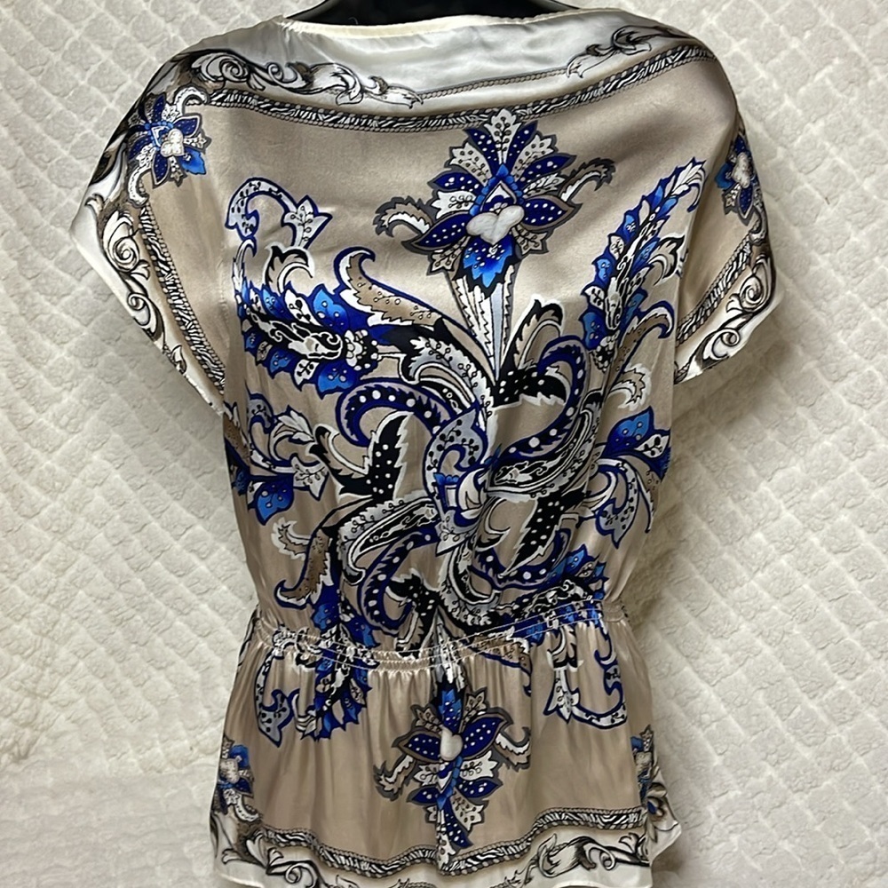 White House Black Market Silk gather at waist blouse